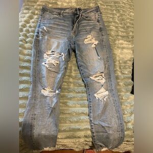 American Eagle Outfitters Light Blue Distressed Boyfriend Jeans